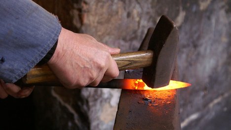 forge-550622_1280.jpg