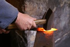 forge-550622_1280.jpg