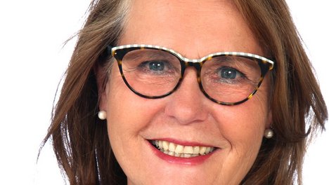 Vera-Lorenz-klein-300dpi_v1-JPEG.jpg